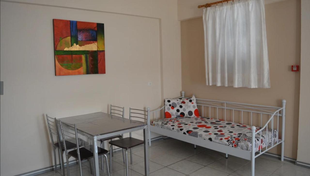 Iro Apartments Paralia Agias Foteinis Exterior foto