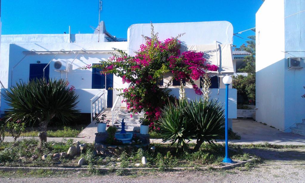 Iro Apartments Paralia Agias Foteinis Exterior foto