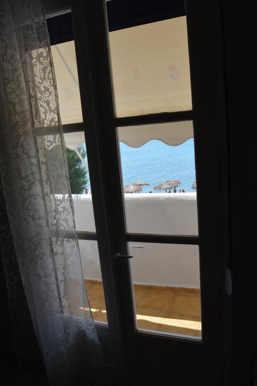 Iro Apartments Paralia Agias Foteinis Exterior foto
